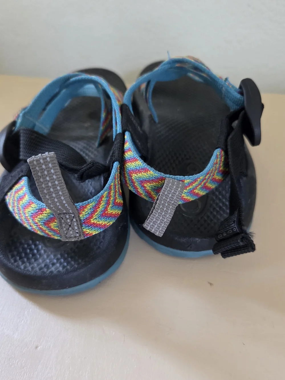 Chaco Kids ZX1 EcoTread Sandals Youth Size 4 Rainbow Fiesta Blue Strappy Hiking